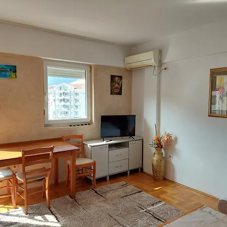Appartement Two-bedroom With Parking