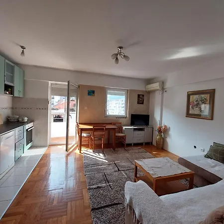 Appartement Two-bedroom With Parking Budva